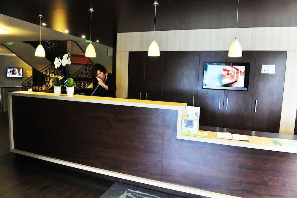 格尔福酒店 瓦讷 外观 照片